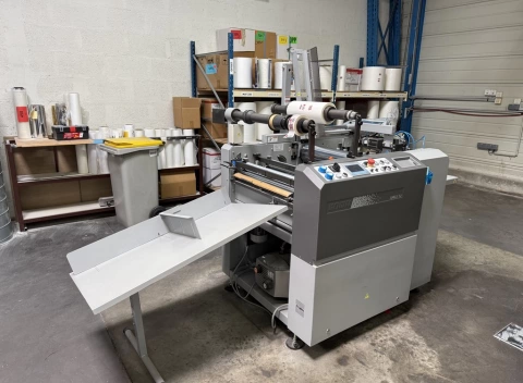 KOMFI Amiga 52 A, automatic laminator, hot foil